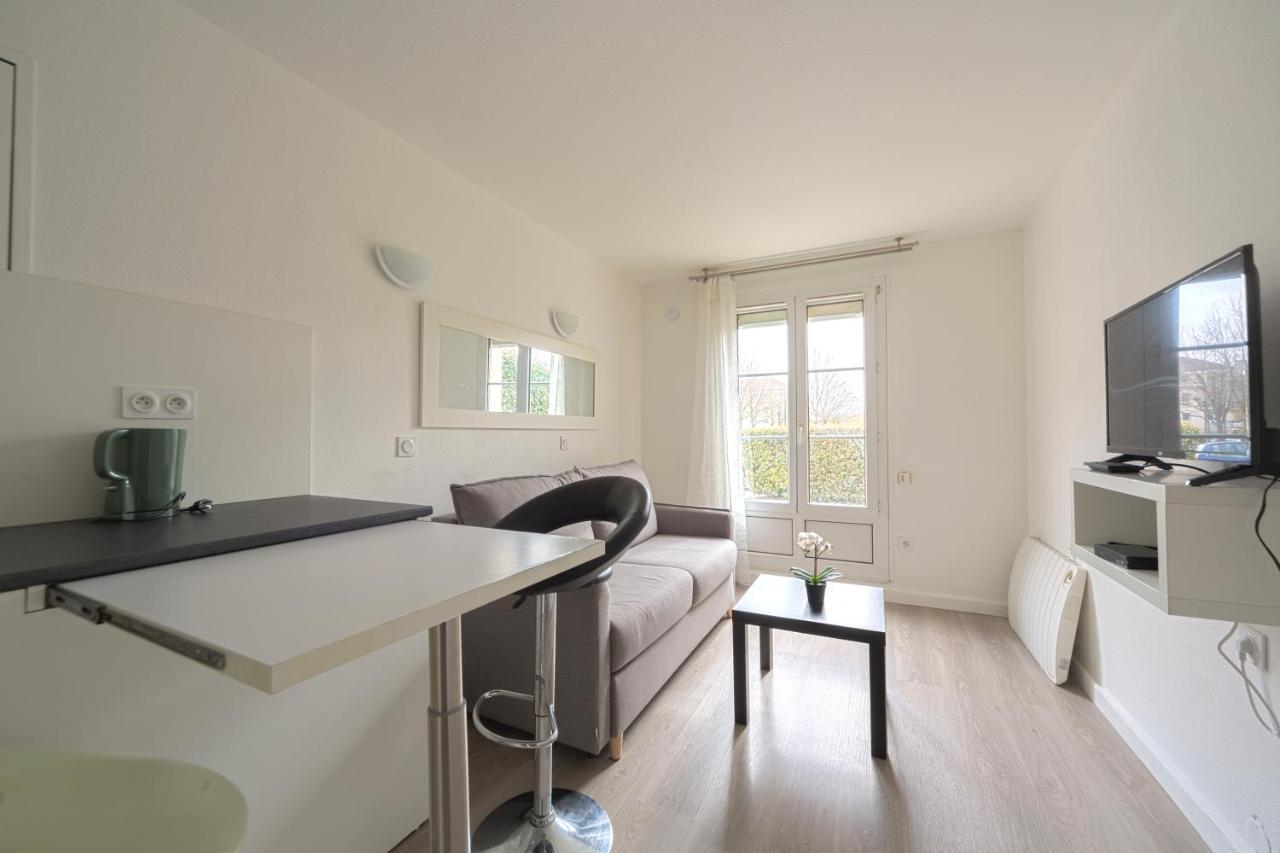 Studio Cosy 2 Min Gare - 10 Min Bussy-Saint-Georges Eksteriør billede